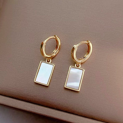 Asymmetrical Round Earrings