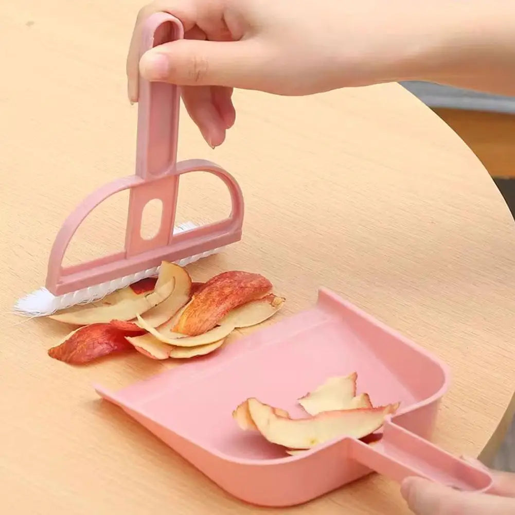 Mini Pet Dustpan & Brush Set – Cat, Hamster & Small Animal Cleaning Tool