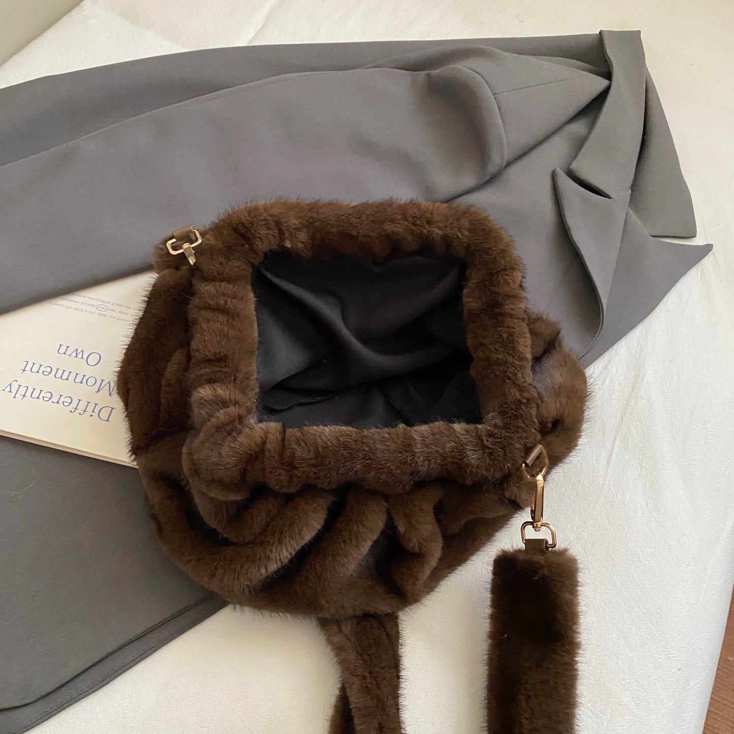 Women’s Faux Fur Cloud Shoulder Bag