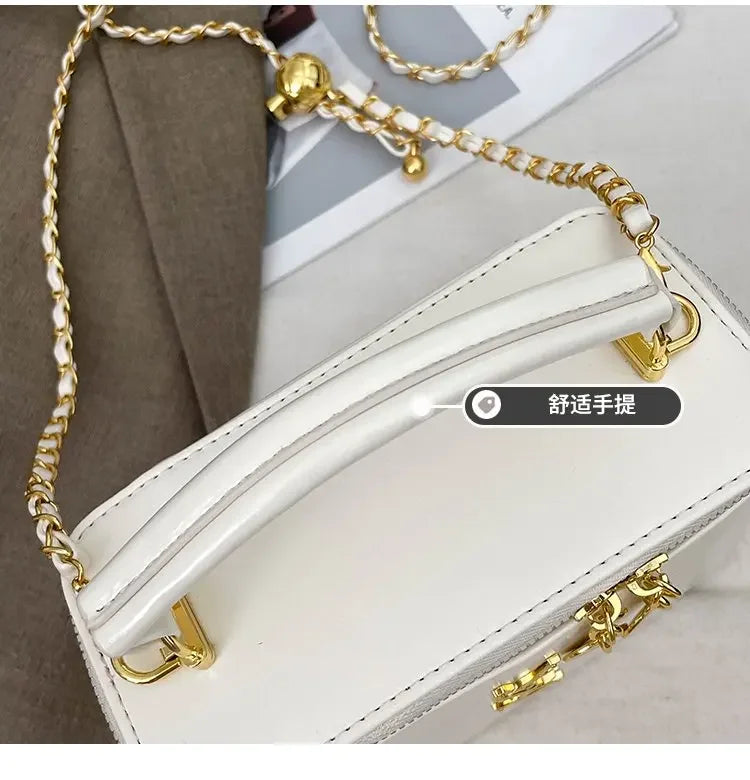 ‌ Pearl Shoulder Bag