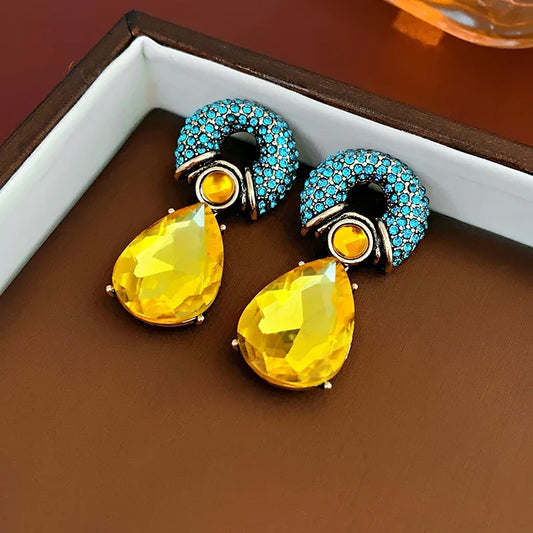 Rhinestone Circle Water Drop Metal Earrings