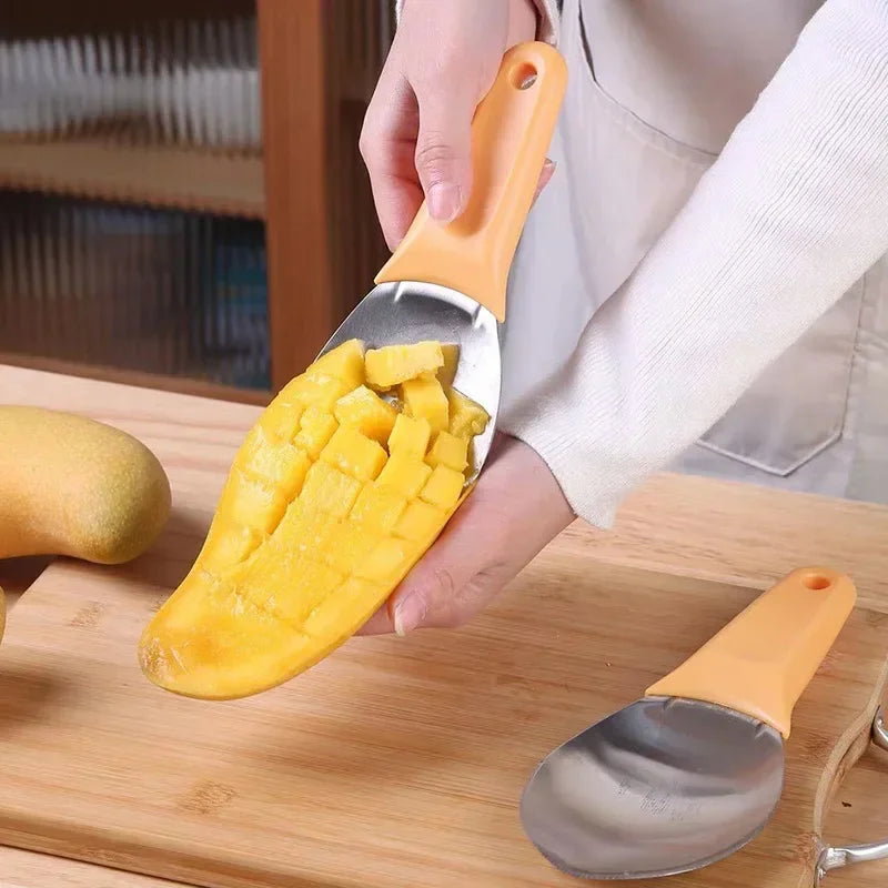 Multifunctional Mango Slicer & Dicer Tool