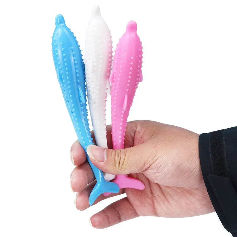 Interactive Fish-Shaped Silicone Cat Toy for Dental Care