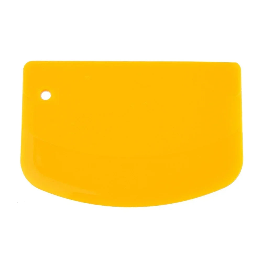 Flexible Dough Scraper Spatula for Baking & Pastry Preparation