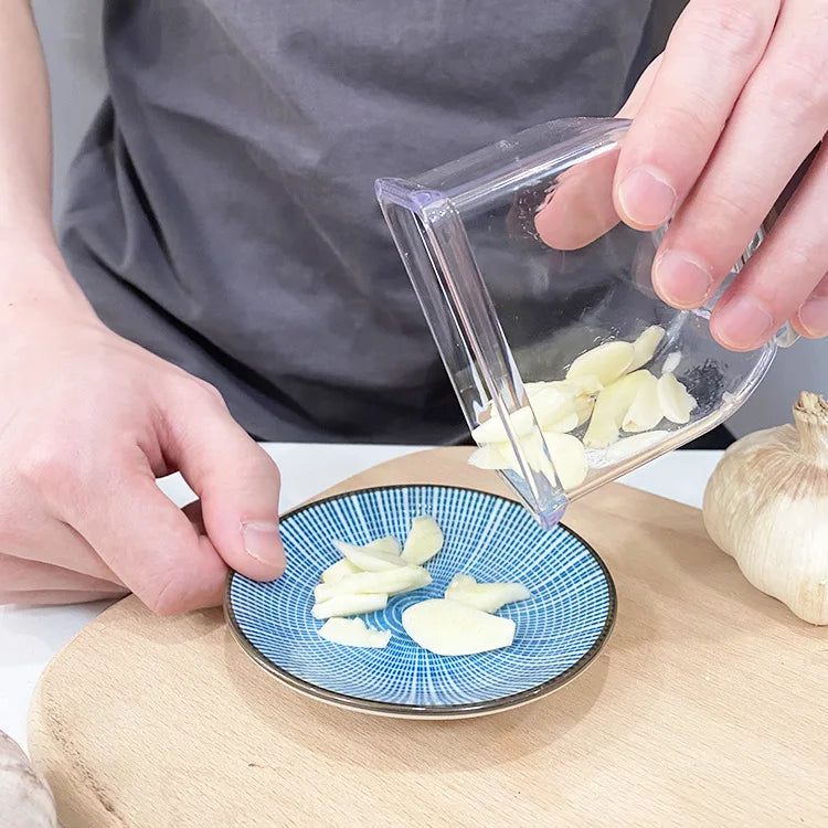 Manual Pressing Garlic Grater Cutter