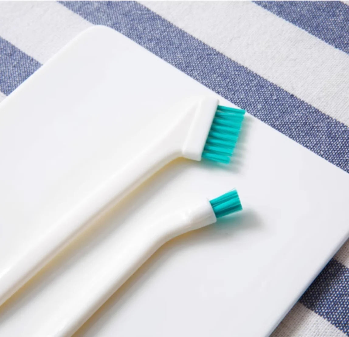Narrow Cleaning Brush Set