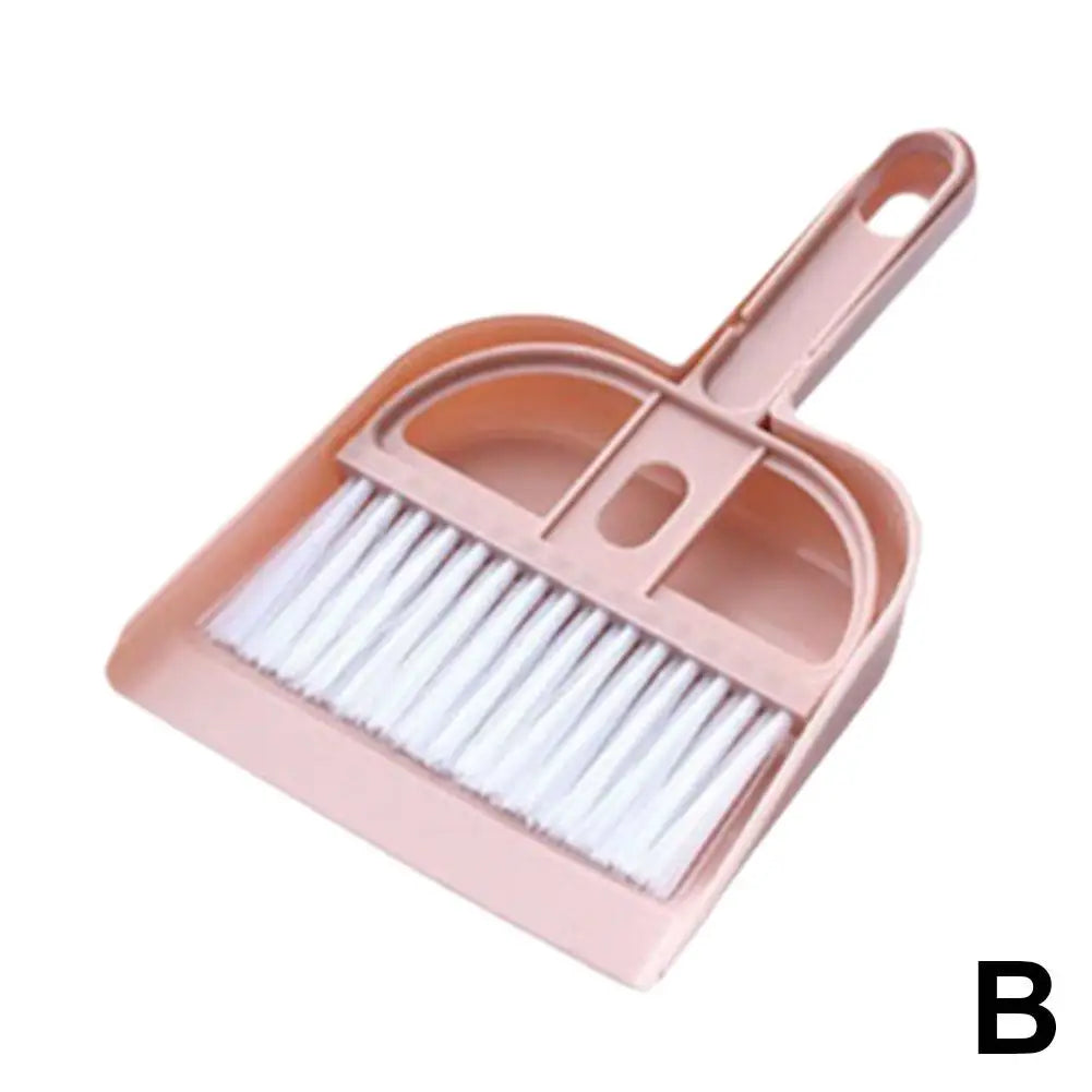 Mini Pet Dustpan & Brush Set – Cat, Hamster & Small Animal Cleaning Tool