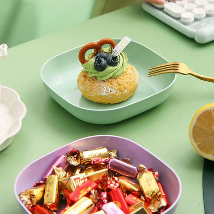 Square Plastic Snack Plates Set