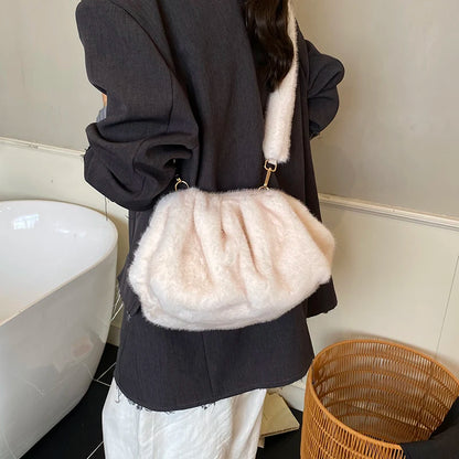 Women’s Faux Fur Cloud Shoulder Bag