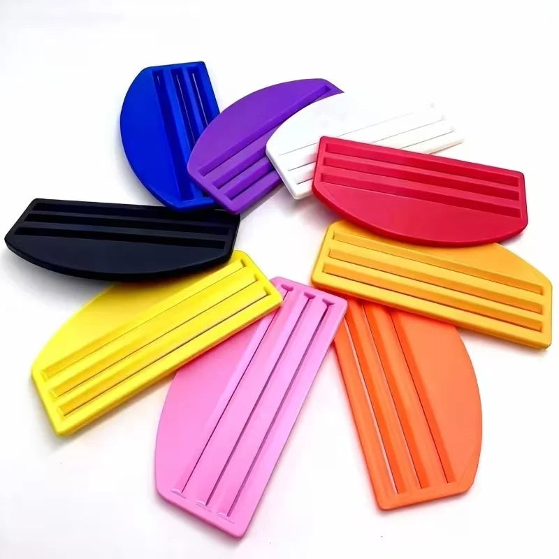 Cat Food Squeezer Tool
