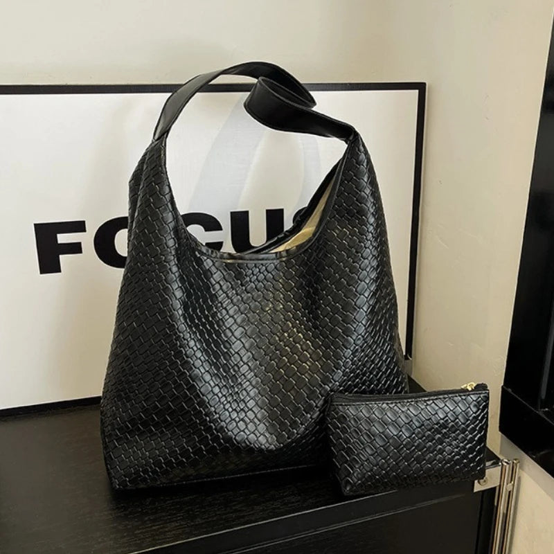 Large Capacity Casual Armpit Bag for Work & Daily Use