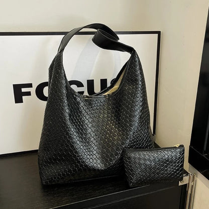 Large Capacity Casual Armpit Bag for Work & Daily Use