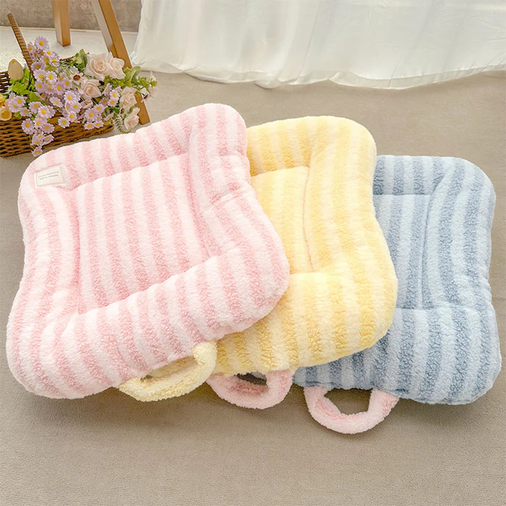 Soft Plush Oval Cat & Dog Bed Pad