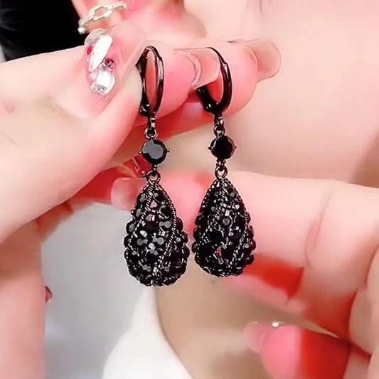 Luxury Black Crystal Drop-Shaped Earrings