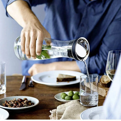 Glass Carafe with Fruit Infuser Lid