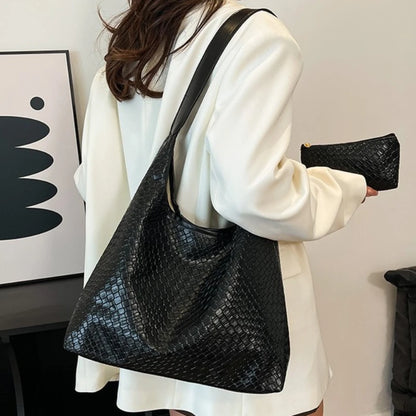 Large Capacity Casual Armpit Bag for Work & Daily Use