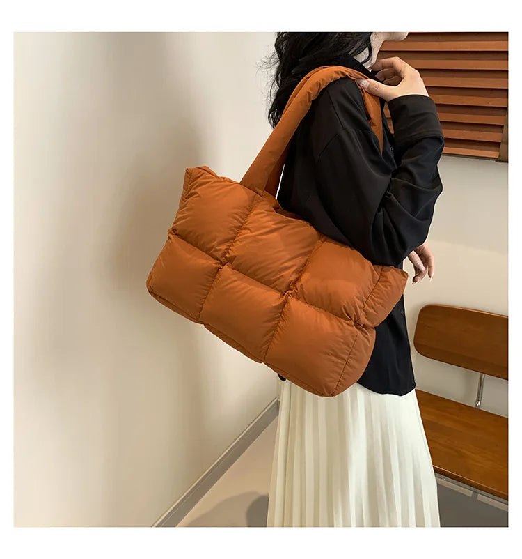 Quilted Large Capacity Tote Shoulder Bag