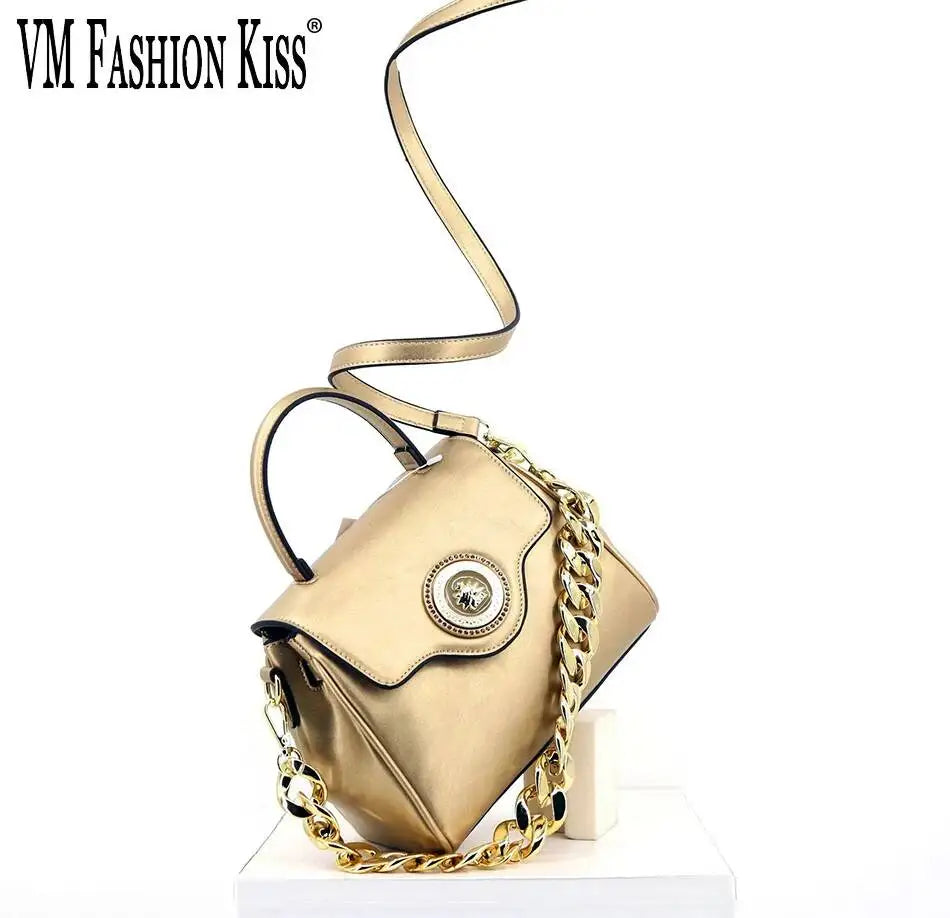 Luxury Women's Crossbody Bag with Fashion Chain Strap