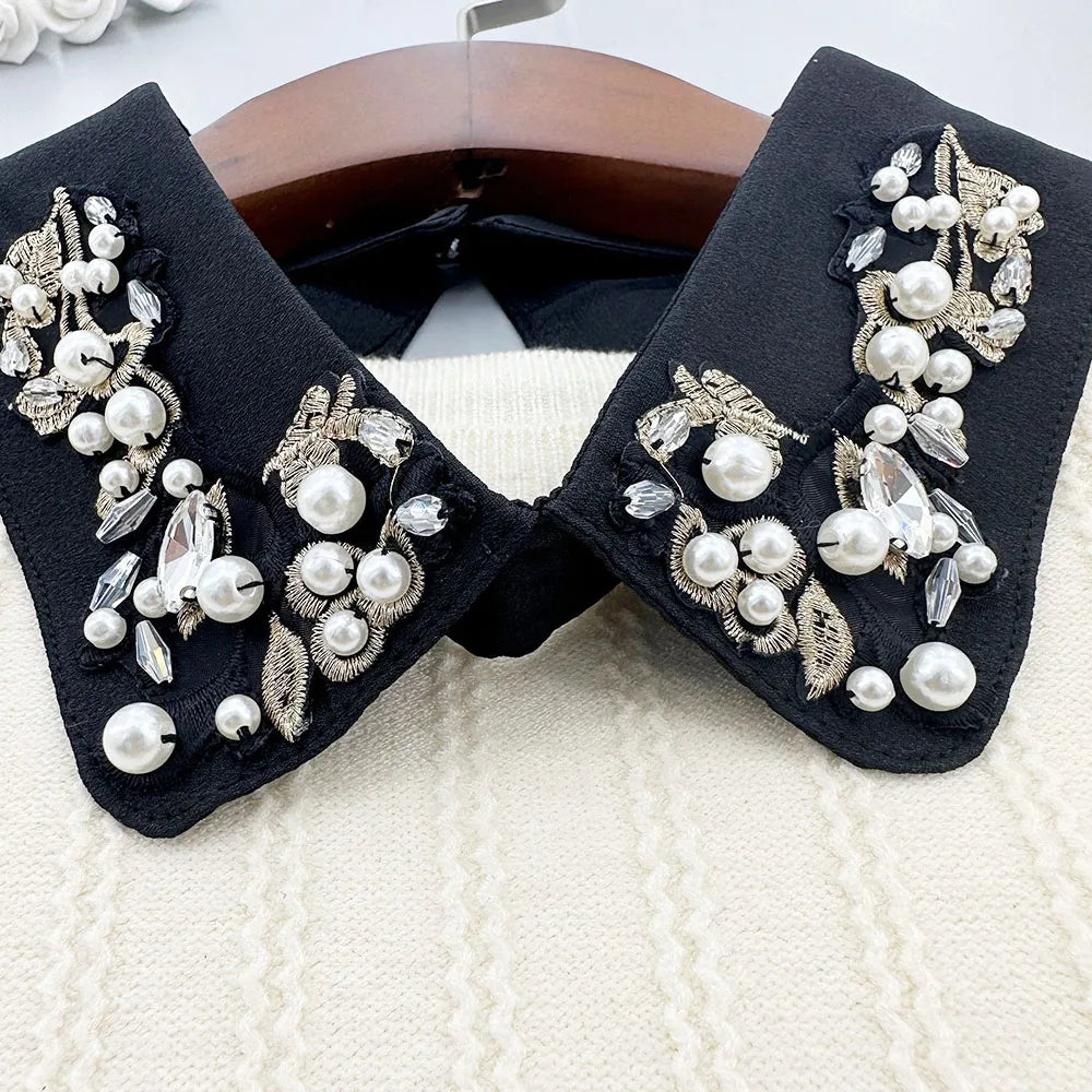 Women’s Detachable Pearl Embroidered Collar