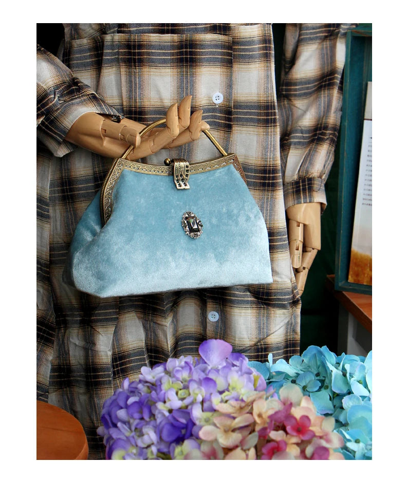 Vintage Aqua Velvet Clasp Evening Clutch Bag