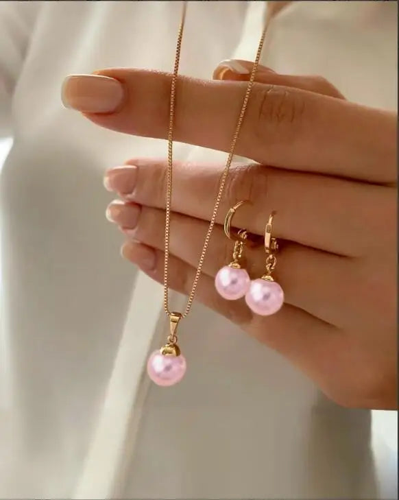 Pearl Necklace & Dangle Earrings Set