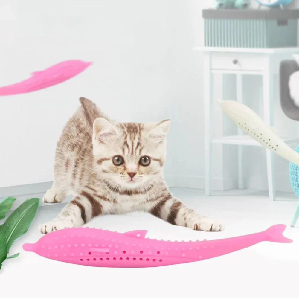 Interactive Fish-Shaped Silicone Cat Toy for Dental Care