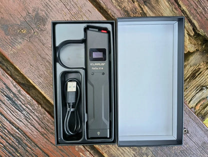 Ultra-Thin OLED Rechargeable Flashlight