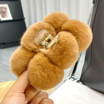 Women’s Furry Hair Claw Clip