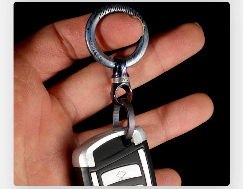 360° Rotating Titanium Keychain Clip