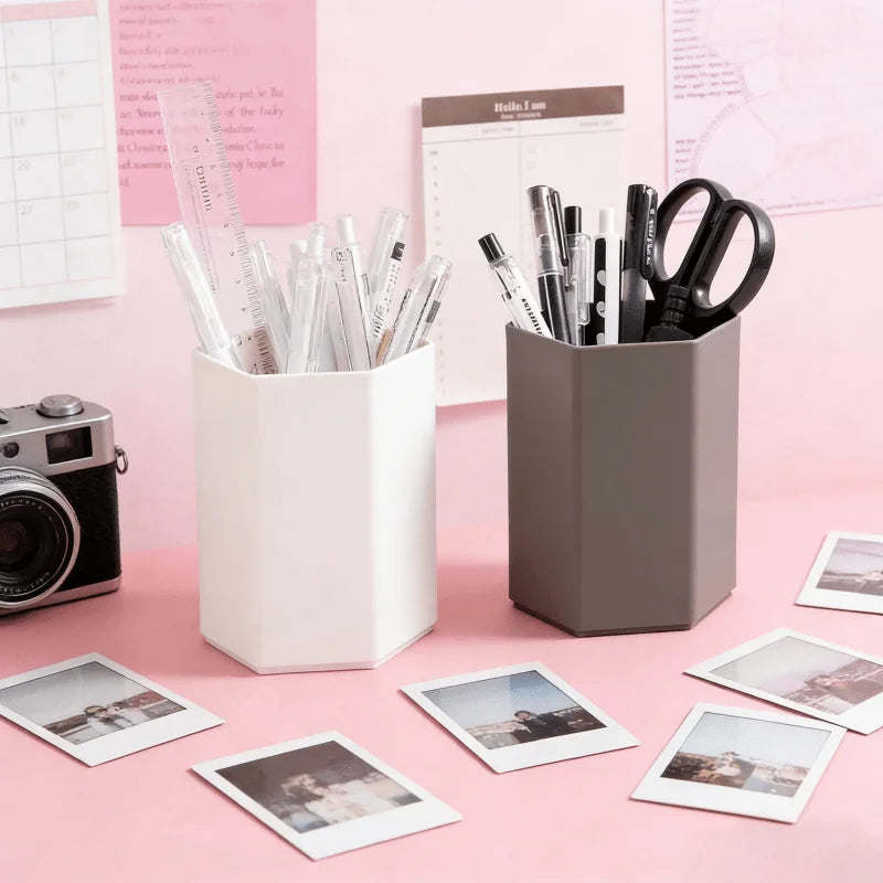 Minimalist Desktop Pen Holder