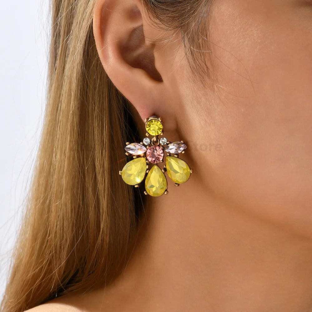 Geometric Flower Rhinestone Decor Drop Earrings