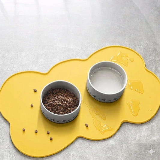 Cloud-Shaped Pet Feeding Mat