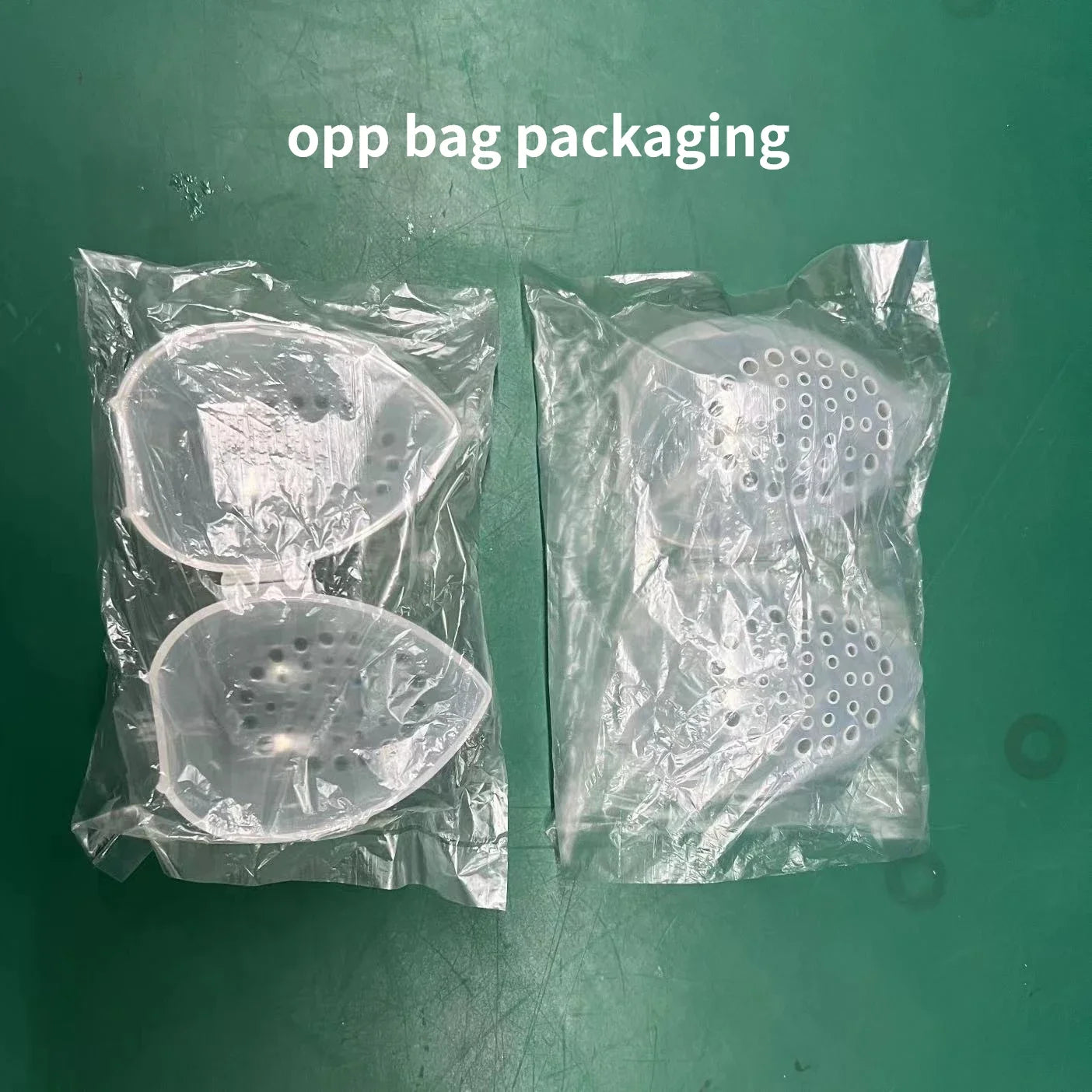 Cosmetic Sponge Storage Box