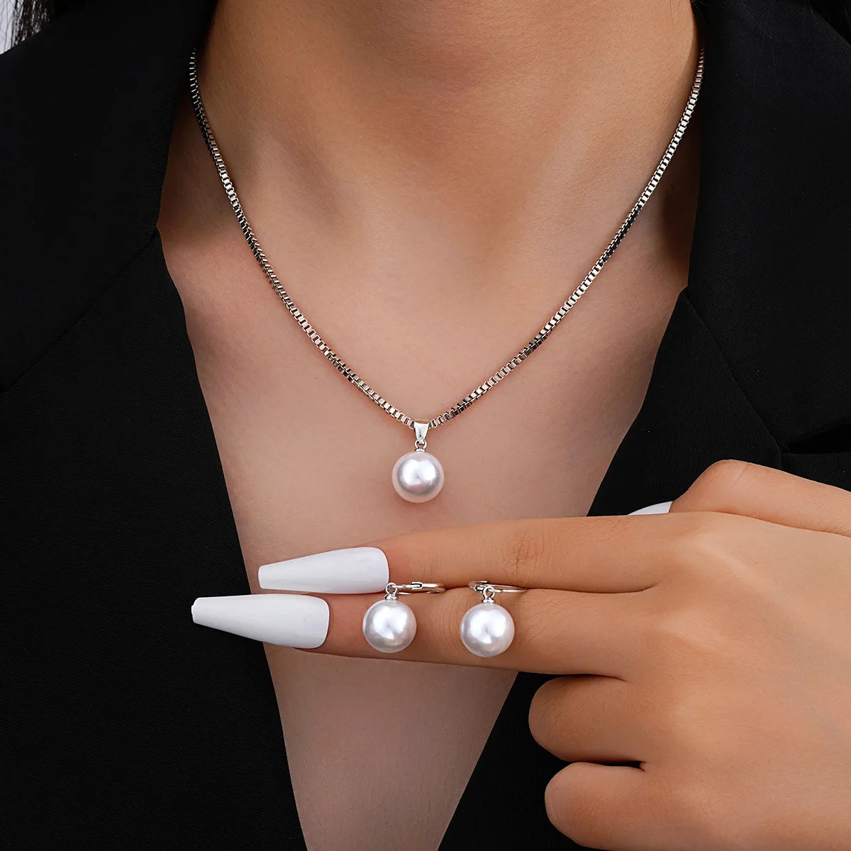 Pearl Necklace & Dangle Earrings Set