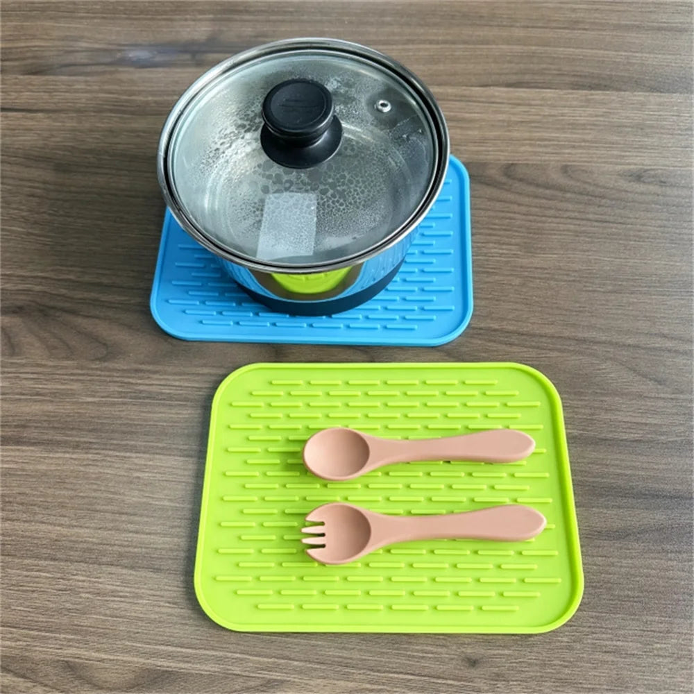 Silicone Heat-Resistant Pot Holder Mat