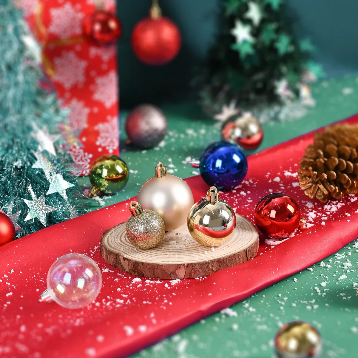 24-Piece Christmas Bauble Ornament Set