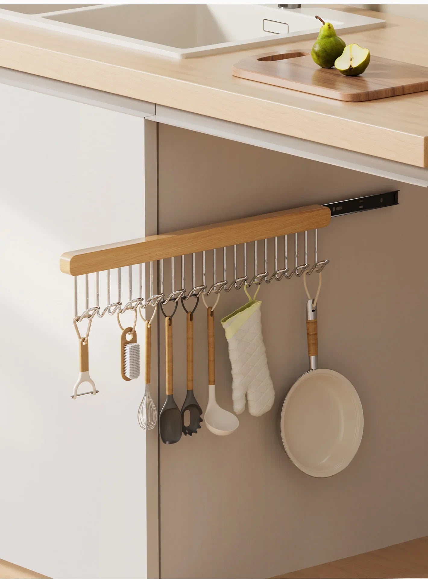 Retractable Wooden Wall Hanger